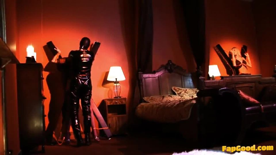 Lisa and ciaraasm fucking mystery man in latex outfit | blowjob | blowjob porn amateur 911 footage