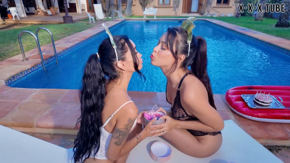  Pussy Licking  Dulce & Sky Moon  Dulce & Sky Moon Lesbian, Glamour, Natural Tits, Toys, Kissing, Outdoors, Pussy Licking, Girl, Masturbation Dulce & Sky Moon - Party Day SiteRip