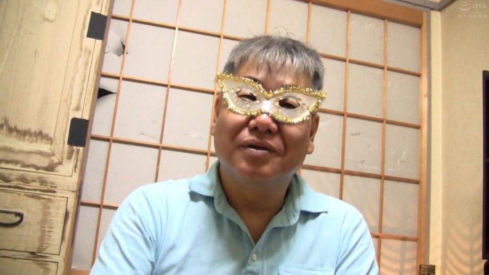 Sex-starved Neighborhood Aunt Is Crazy About A Strong Cock!! ⋆.