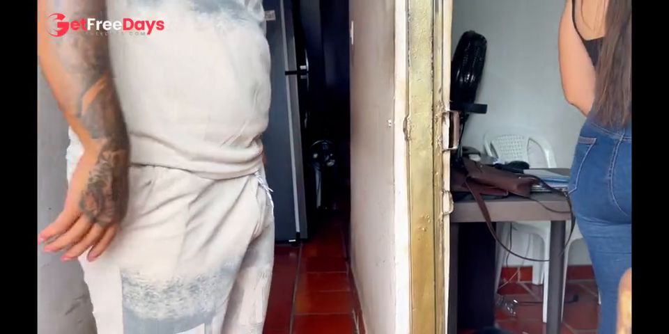 POV - photoshoot with a strange busty and big-assed blonde ends in sex