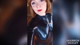 Shannon Huxley - Behind the Scenes of my Latex Shoot in London