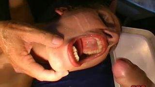 Desconocido - Devot Sperma und Pisse 19