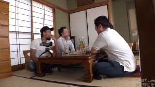 Kano Hana, Masshiro Yuzu, Shiraishi Miki TEM-042 [NTR Bimbo Wife Three] As A Result Of Daughter-in-law In The Drinking Session Of The Neighborhood Association Has Had Drunk [Netora Been-orgy] - Cuckold...