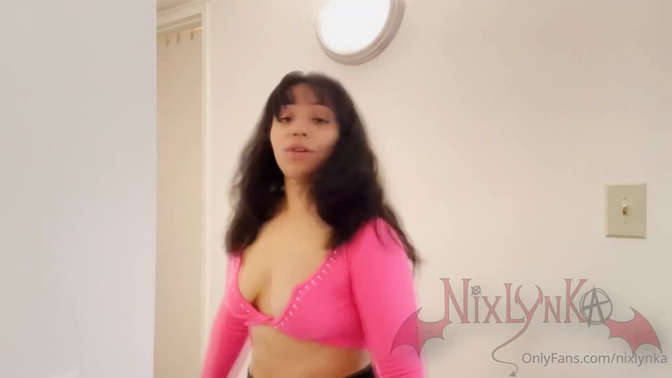 Nixlynka - Gold Digger Aunt Fucks Rich Nephew -  (FullHD 2024) New Porn