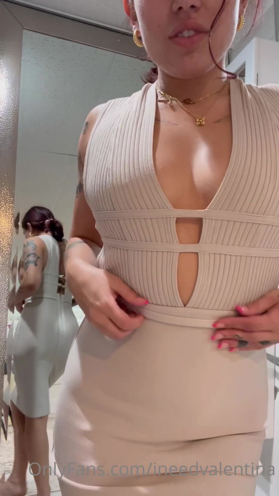 video porno 37 ineedValentina 26-07-2021-2173857516-Esta semana PO Box probar a la deriva, adriana chechik femdom en fetiche porno