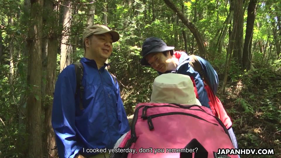 Mei Ashikawa and Manami Nakanishi go on a long hike and then fuck creampie Manami Nakanishi, Mei Ashikawa