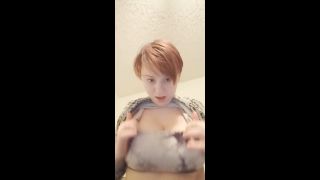 CurvyElvishGirl - 32DDD pechos y jugar con ellos - FullHD 1080P