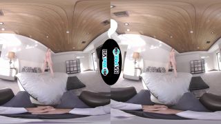 Cum Home Early - Lily Larimar - 4K Oculus Go