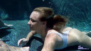 SexUnderwater e0890 Lap it Up! (mp4)