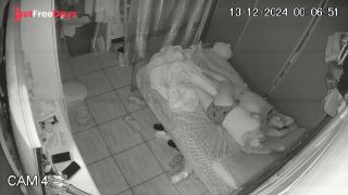 [Sleeping.Porn] Watch her amazing shapes while she sleeps-she wont mind couple vid