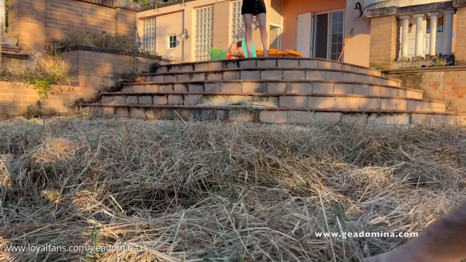 Gea Domina - Pov Trabajando en Geas Villa - FullHD 1080P