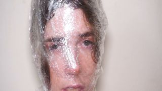 [ManyVids] Longhairluna Manyvids.21.09.07.Longhairluna.Cling.Film.Breath.Play 