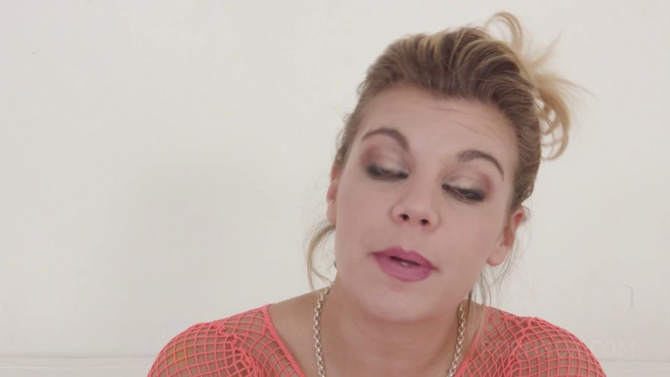 Clementine Marceau casting con BBC KS106 (Porno de Amateur)