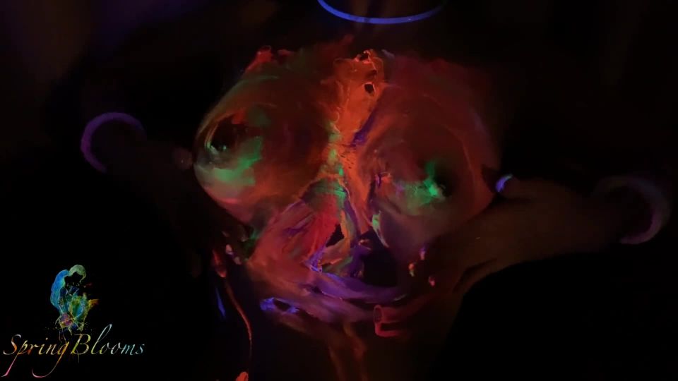 Neon – Teen GF Makes him Cum and Uses Sperm from Condom, amateur sex pics on virtual reality 