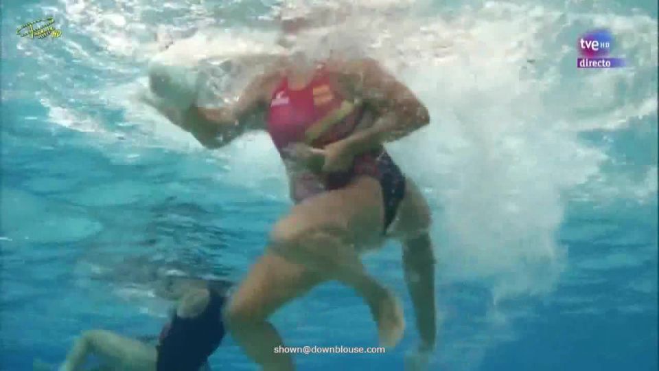 Waterpolo girls fight underwater  oops