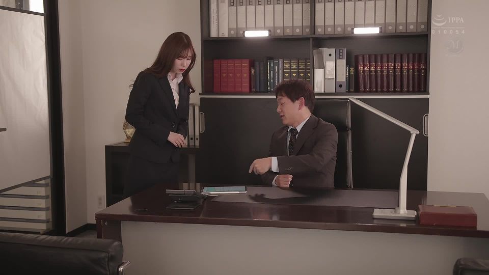 Absolute Territory of a Married Office Lady - Submissive Wife Gets Assaulted by the Department Head, Shameful Control in the Office - Akari Tsumugi ⋆.