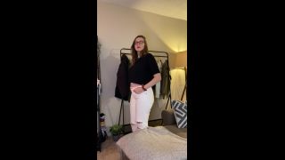 Curvy baby Curvybaby - i dressed cute and did my makeup for the first time in a while i took this video with the 18-12-2020