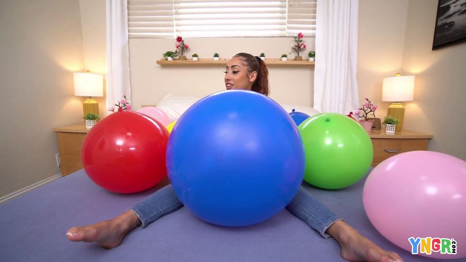 YNGR Latina Kira Perez Loves Balloons And Big Black Cocks.