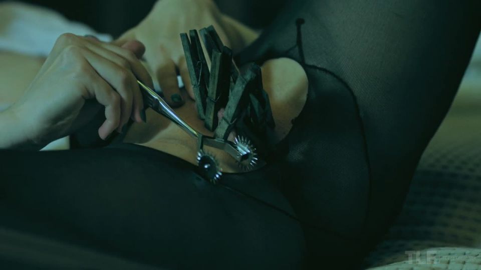 xxx video 43 Alice Crowley - Lemon Acid 2 - pierced - blonde porn bbw busty blonde