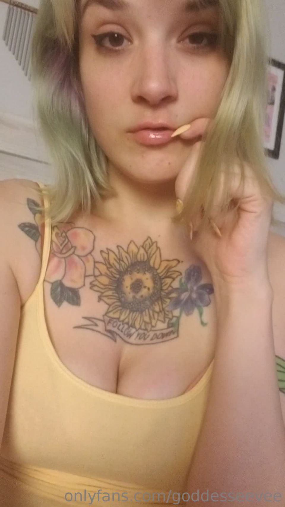 @goddesseevee 2019-05-08 Dreaming of My Perfection as you sle