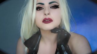 online clip porno 20 Emperatriz veneno – Master Kush W33D en femdom porno enfermera fetiche