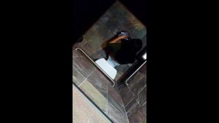Voyeur Toilet In The Salon - (Webcam)