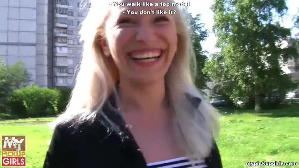 MyPickupGirls 20081118 Sexo al aire libre bajo los cielos azules