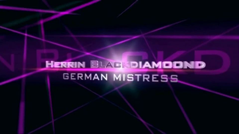 video 38 Lady In Latex Am Pissen german – HERRIN BLACKDIAMOOND on fetish porn christy mack femdom