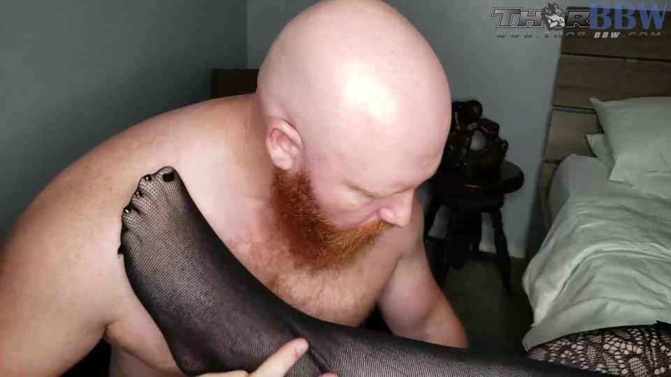 online xxx video 35 bbw deviantart feet porn | Thor-BBW – Apple Cummings Foot And Tit Play | bbw
