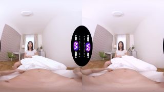 To chat or to suck – Lady Dee (Oculus, Go 4K) - [Virtual Reality]