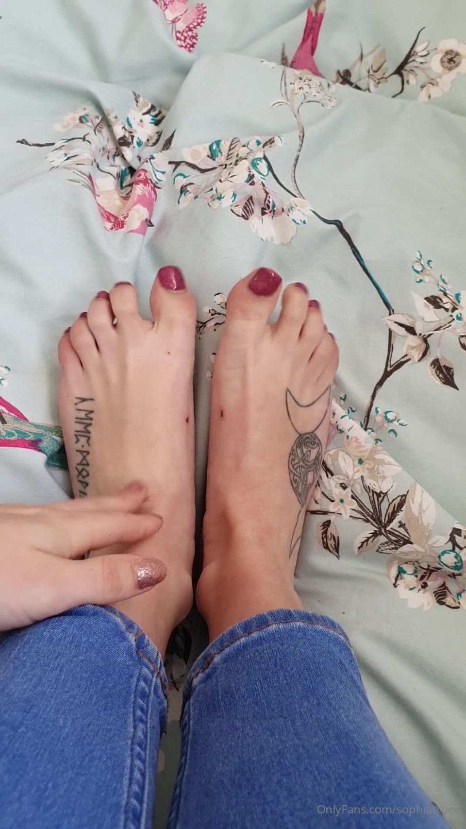 online porn video 12 sophiatruee 18-04-2020 Bare feet perfection that makes your dick hard. Now tell me in tip form what is it about m | domination | femdom porn maria marley femdom