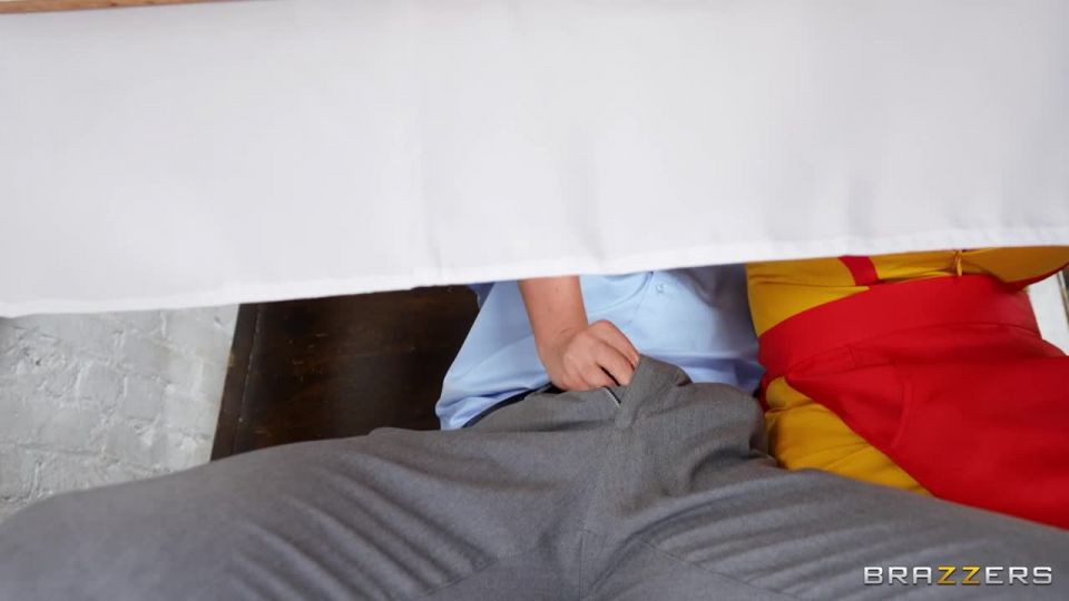 video gratis para adultos 14 Angela White & Kayley Gunner - Consejos 4x Tetas (HD) en femdom porno chupar dedos fetiche