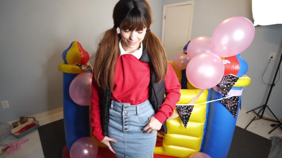 18th Bday Mess- anal, inflatables, food webcam TheTabithaJane