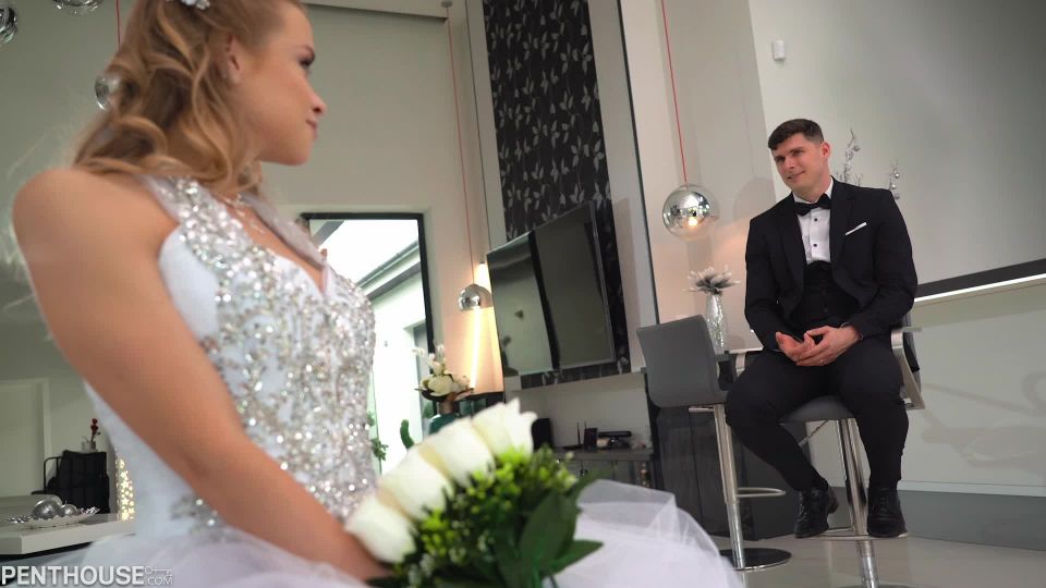 xxx video 23 Alexa Flexy - Virgen novia consigue su cereza popped (FullHD) en femdom porno femdom rimjob