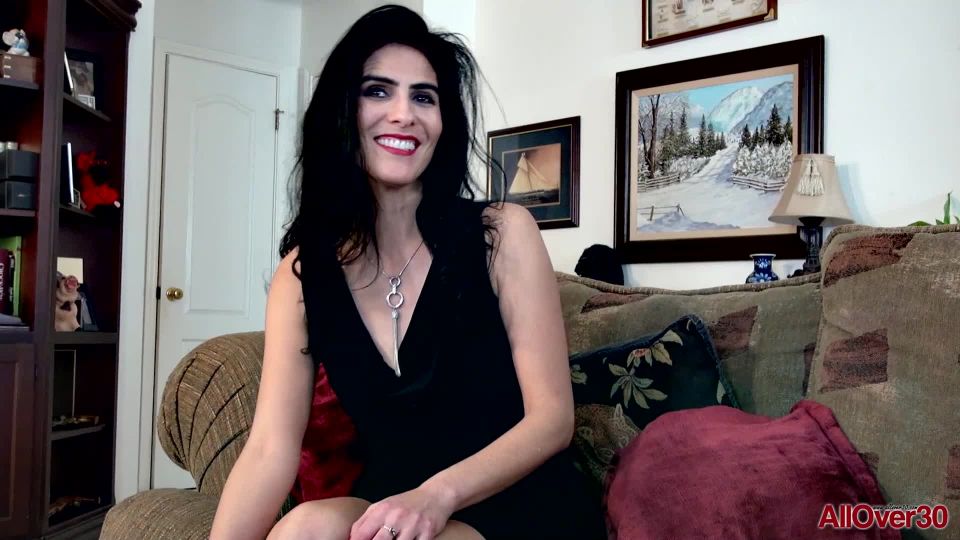Veronica Perez 47 years old Interview on mature porn 