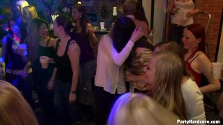 online video 37 hardcore / hardcore porn / hardcore gay orgy