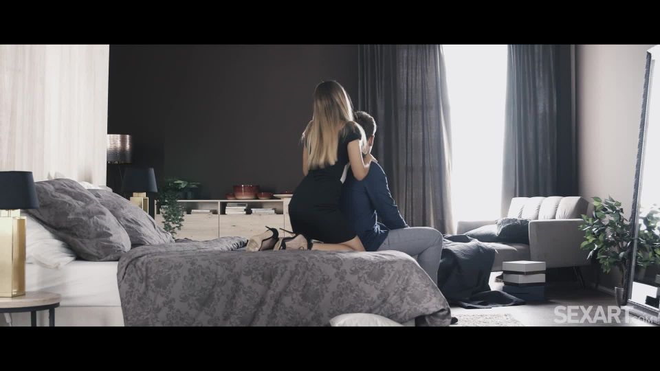 adult xxx video 37 fetiche ejemplos Eveline Dellai - Deja que el amor fluya (FullHD), fetiche en la femdom porno