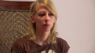 0466 - Louise - New resident Louise.