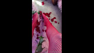 footbaddie-13-02-2019-4905229-Lust for my rosey Feet