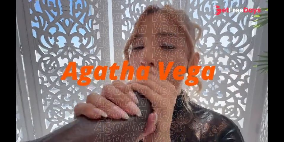 [GetFreeDays.com] Agatha Vega gets CREAMY during this HUGE ANAL SPOON Porn Stream June 2023