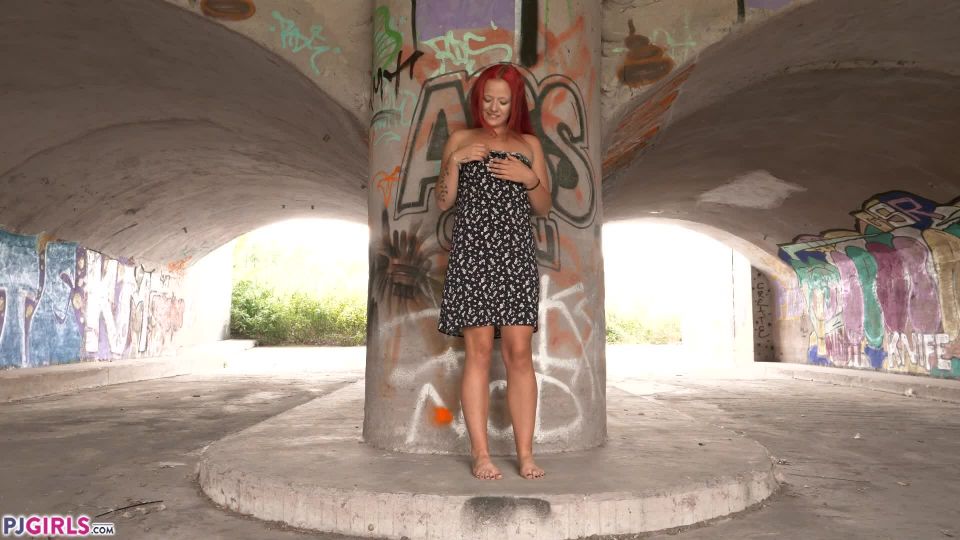 Pjgirls presents 2019-07-29 – Tiffany Love – Tiffany Under Bridge | fisting | masturbation porn 