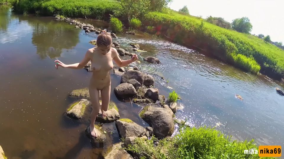Riverside Passion: Real Outdoor Adventure After Swim Sextape