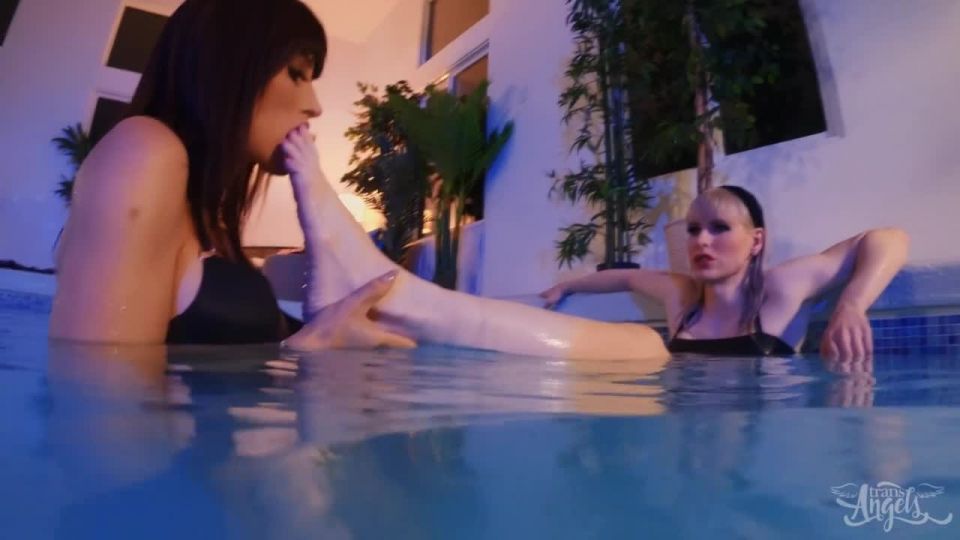 online porn clip 47 Korra Del Rio, Lianna Lawson - Hot Summer Nights [HD 720p] on shemale porn latex femdom