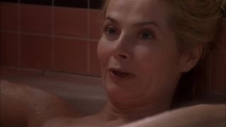 Veronica Hart - Six Feet Under s01e05 (2001) HD 720p!!!