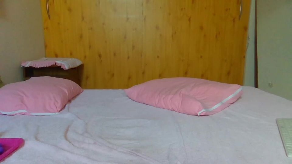 Shemale Webcams Video for October 01, 2019 – 21(Shemale porn)