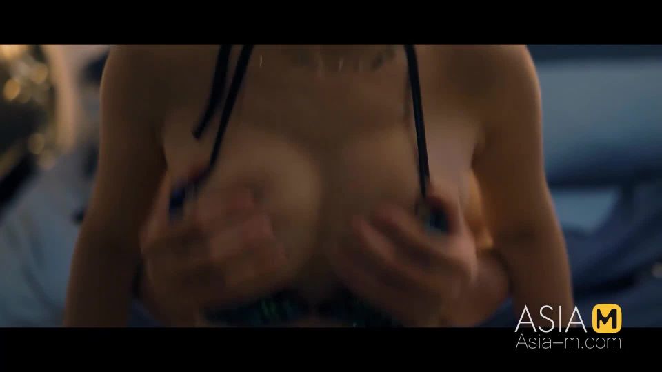 clip adulto gratis 27 Asia-M - Wa Nuo, Li Rong Rong & Guan Ming Mei - Paradise Island, femdom animadora en femdom porno