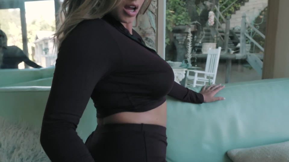 Kayley Gunner - Show Me Your Body 1080P - Boobs