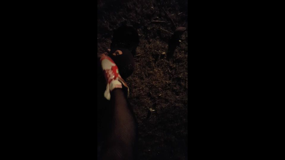 xxx video clip 26 amor tímido femdom tacones altos porno  Extreme Outdoor Dominación Parte 2 de 4  saltar
