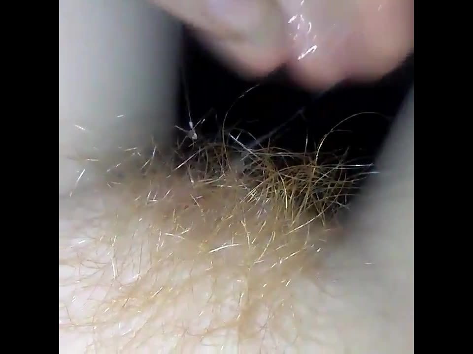 Horny amateur teen selfie fingering her redhairy wet pussy
