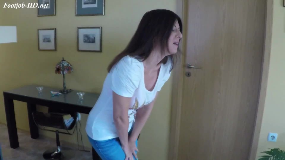 video 41 squashing fetish teen | Mom and Son – Jeans Wetting and Footjob – Julia Jordan 1080p | julia jordan
